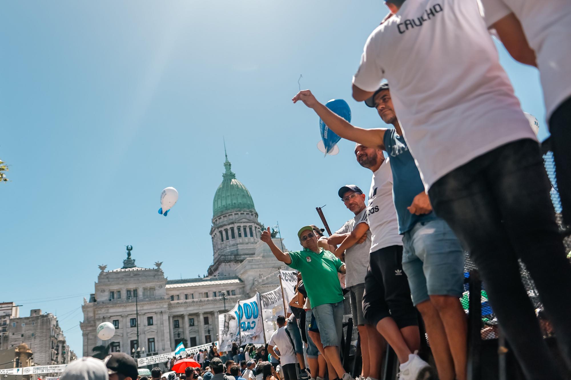 El sindicalismo argentino promete "lucha" contra el ajuste del Gobierno de Milei