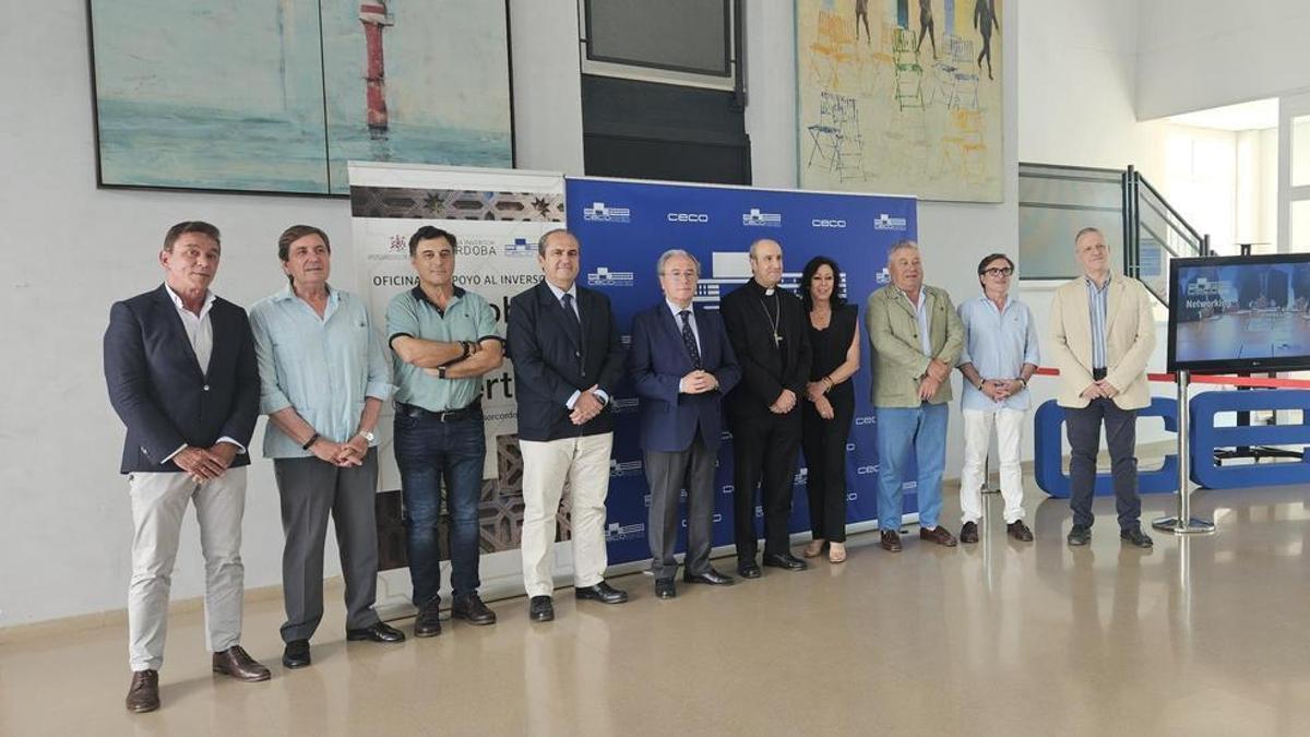 Reunión de la patronal de empresarios cordobeses con el obispo de Córdoba, Jesús Fernández.