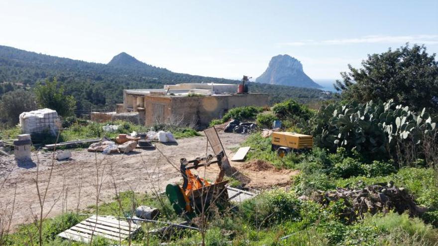 El Consell de Ibiza cambiará los usos turísticos en rústico en la modificación del PTI