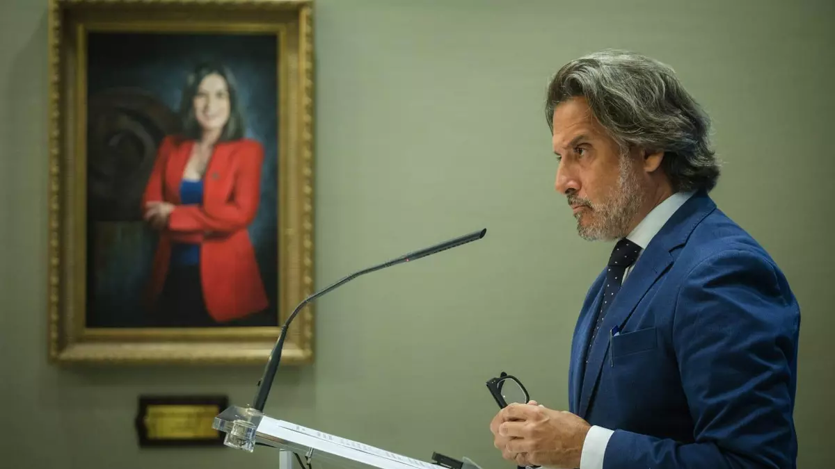 El PSOE abre expediente informativo a Gustavo Matos