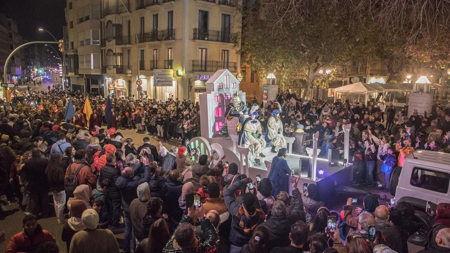 L&#039;Elton John &#039;manresà&#039; que sona a la cavalcada de Reis