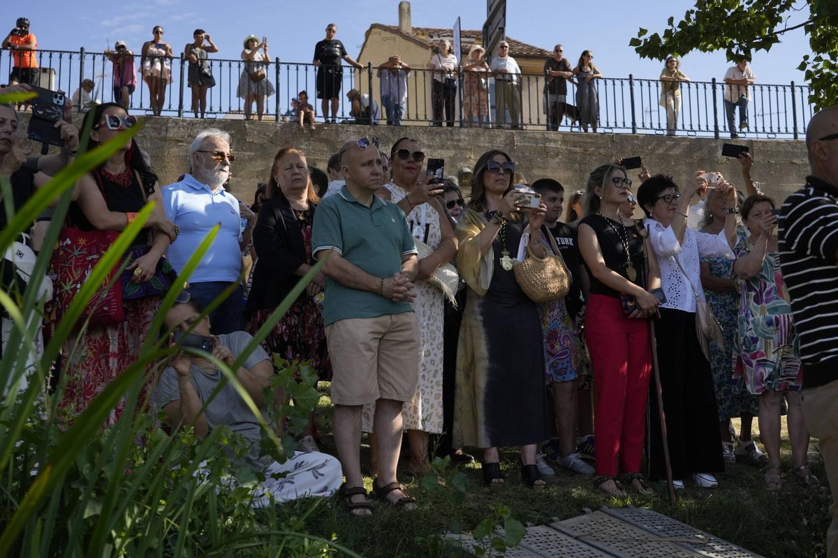 Procesión fluvial de la Virgen del Carmen, en colaboración con pirgagüistas zamoranos Procesión fluvial de la Virgen del Carmen, en colaboración con pirgagüistas zamoranos