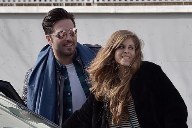 David Bustamante con una chica pelirroja por las calles de Madrid