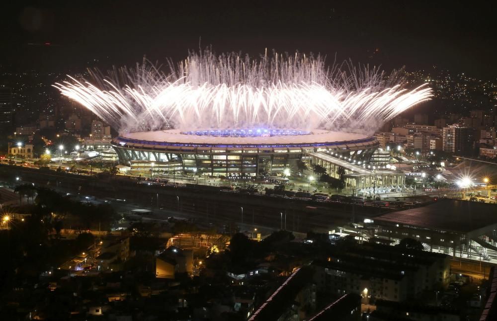 La ceremonia de inauguración de las Olimpiadas recreó el Brasil indígena, las diferentes culturas y las grandes urbes.