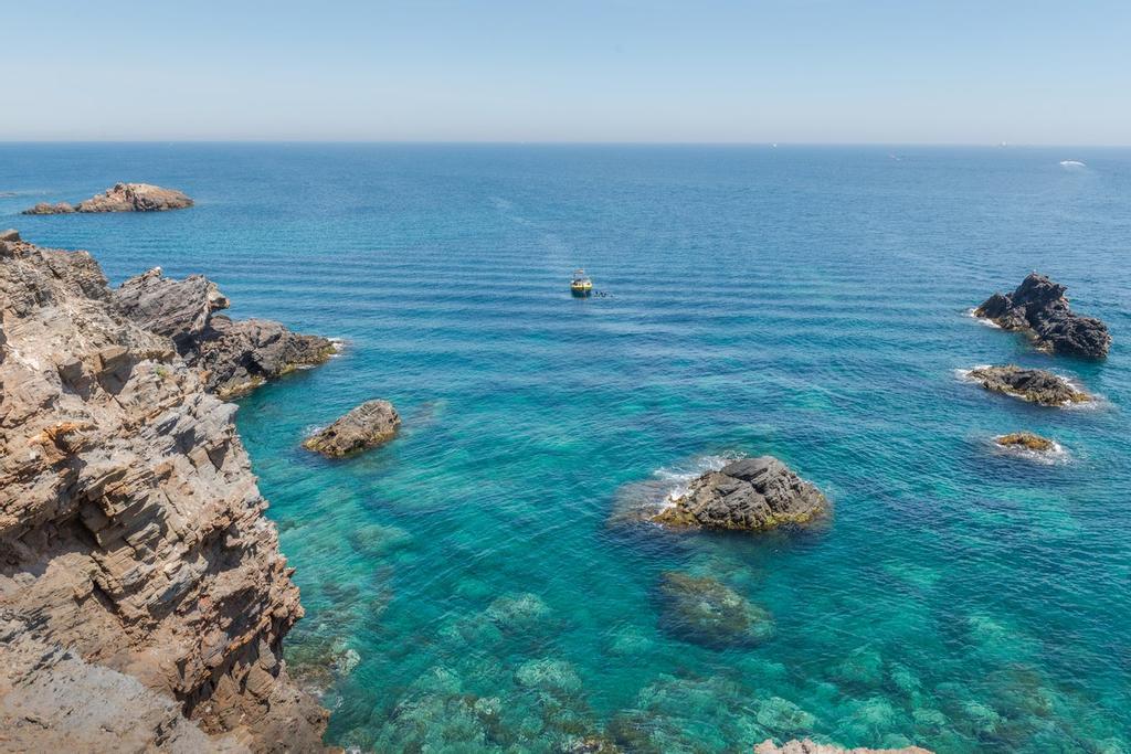 Las calas que rodean el emblemático enclave de Cabo de Palos.