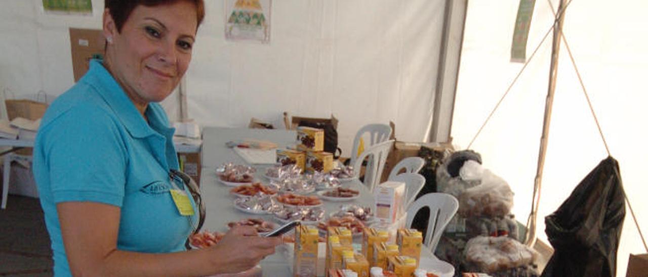 Carpa de comida para diabéticos que se instaló en Las Canteras hace unos años.