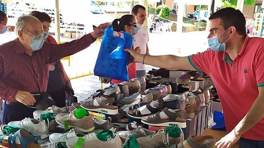 El mercat de Solsona revifa amb una de les jornades més atípiques de la seva història