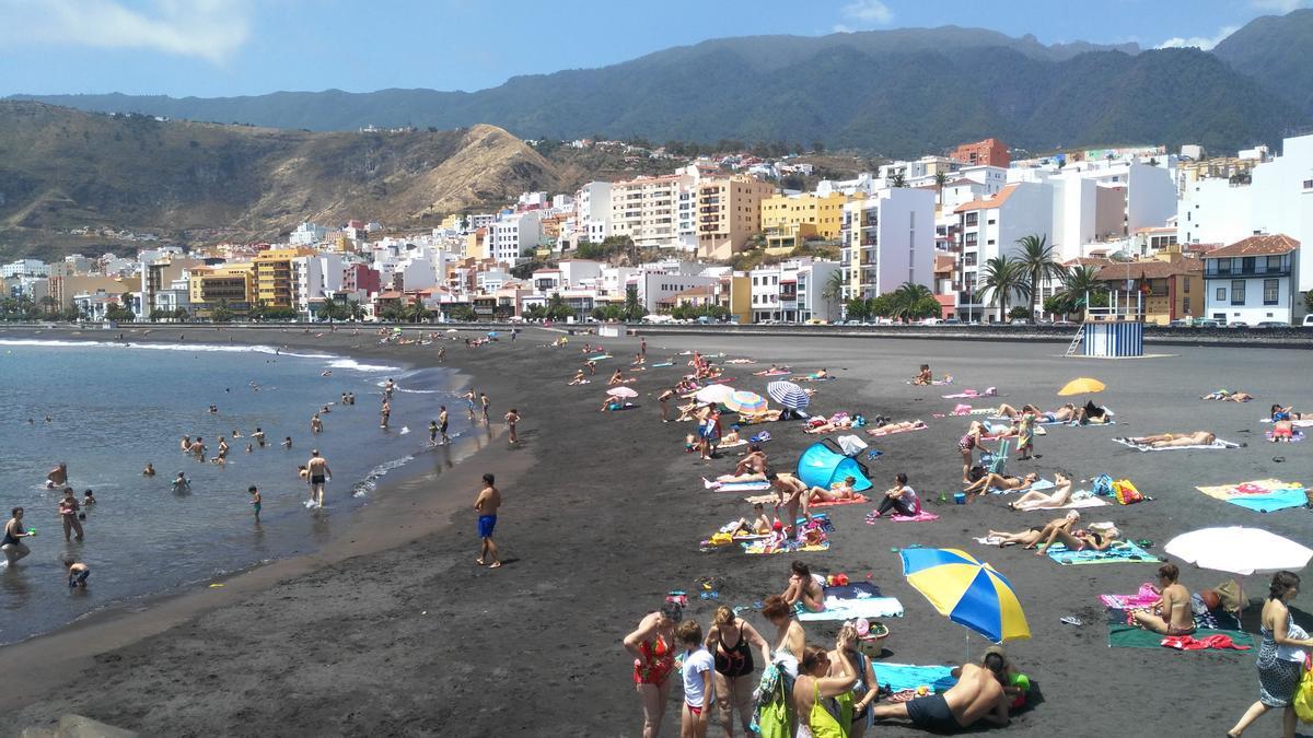 Playa de Santa Cruz de La Palma.