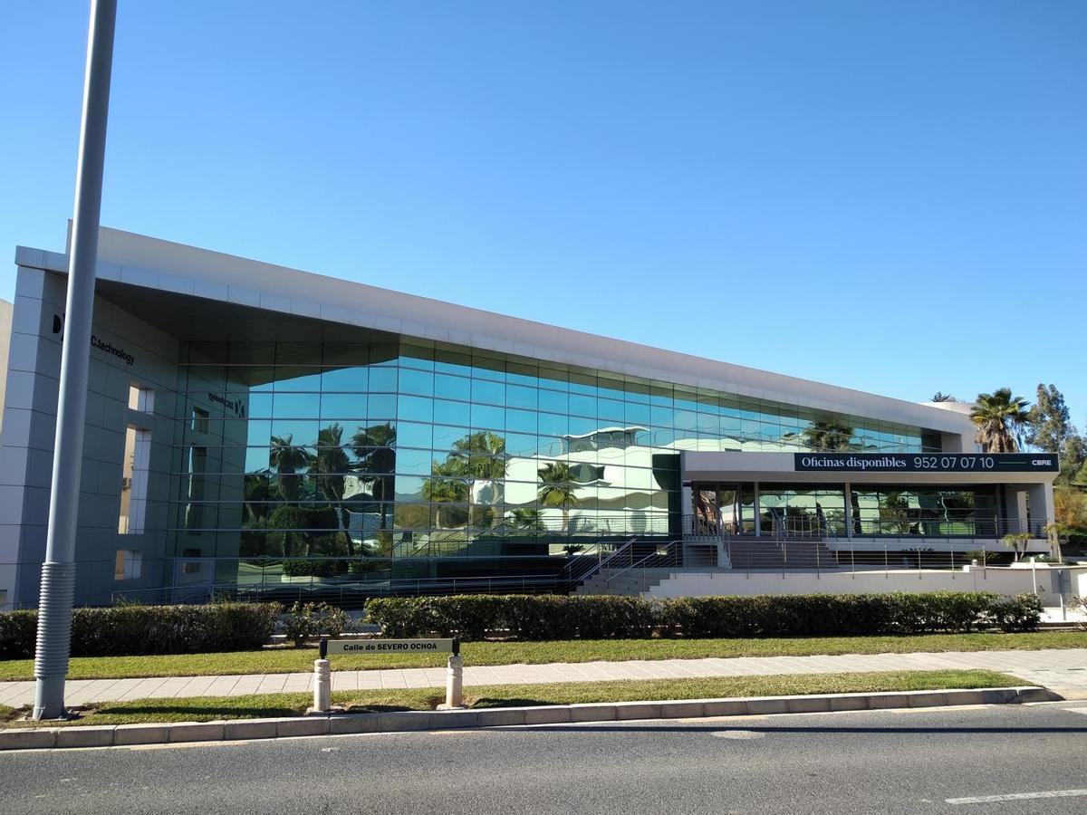 El edificio de IWG en el PTA de Málaga, un espacio de cowroking para empresas.