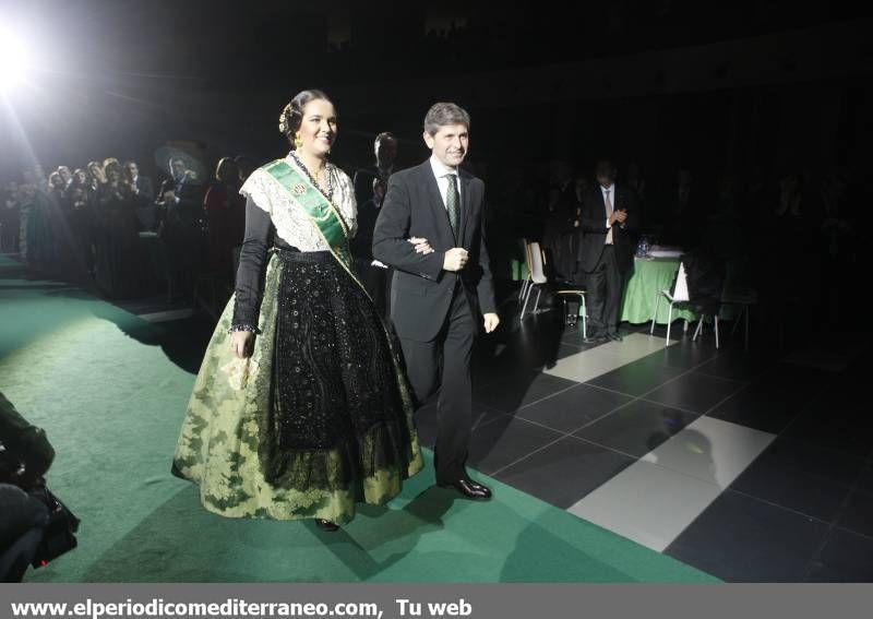 GALERIA FOTOS -- Galania a la Reina Dunia Gormaz en Castellón