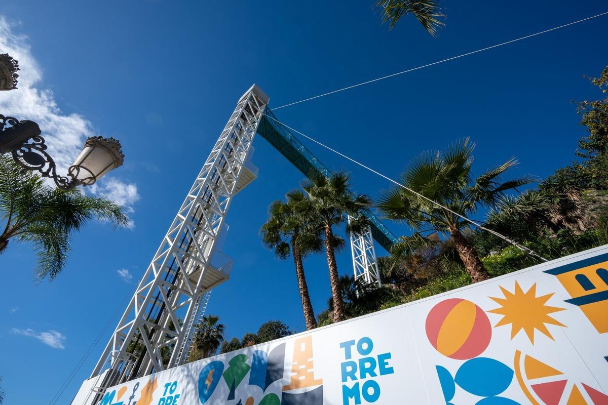 Ascensor panorámico del Parque de la Batería de Torremolinos (Málaga).