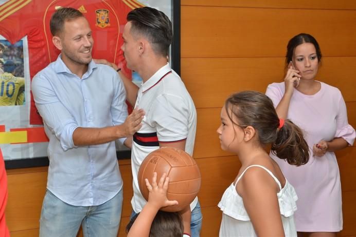 ROQUE MESA DESPEDIDA