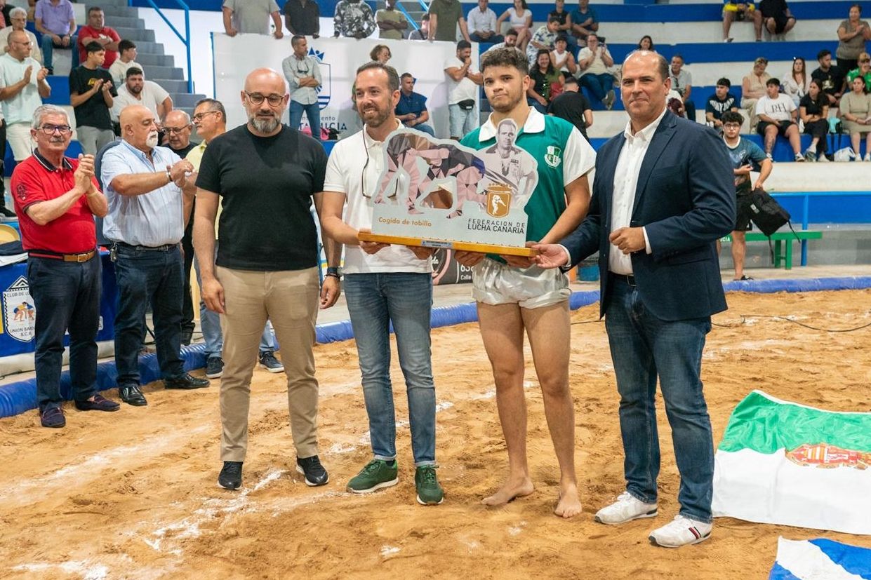 Final del Trofeo Pancho Camurria, Campeonato de Canarias de Lucha Canaria