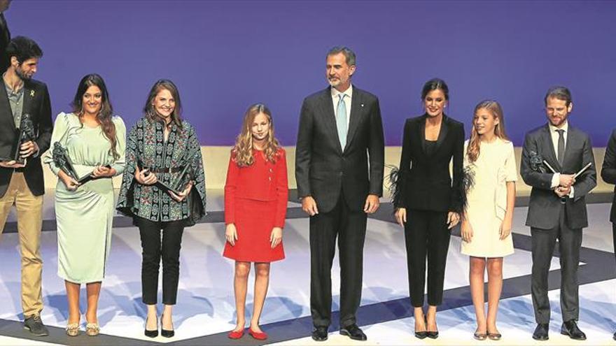Los Princesa de Girona crean un premio a la cooperación
