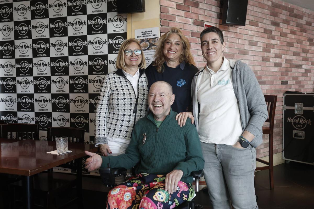 Pep Martorell, enfermo de ELA, en la presentación del reto 57 ELA.