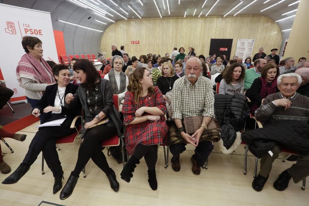 Asamblea abierta del PSOE en Oviedo