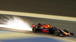 Formula One F1 - Sakhir Grand Prix - Bahrain International Circuit  Sakhir  Bahrain - December 4  2020 Red Bull s Max Verstappen in action during practice Pool via REUTERS Bryn Lennon     TPX IMAGES OF THE DAY