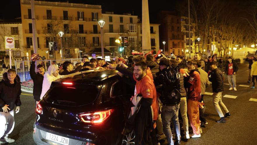 Así celebra la afición mallorquinista el pase a la final de la Copa del Rey