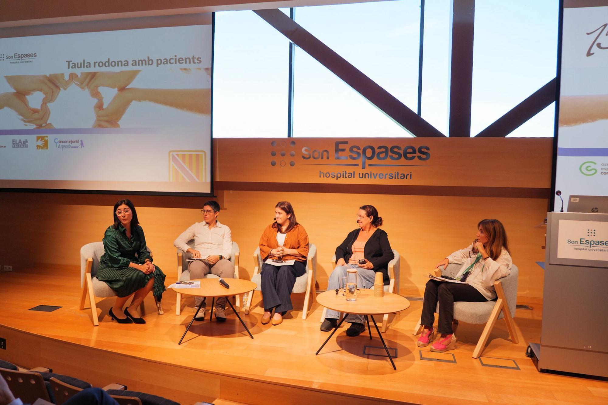 FOTOS | Son Espases celebra sus 15 años con pacientes, asociaciones y profesionales sanitarios: "Nuestra vocación es cuidar"
