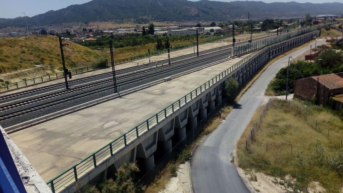 Pérgola del Reguerón en
 una imagen reciente. ADIF