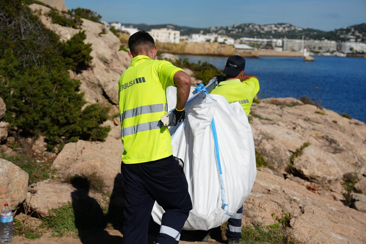 Retirada de los sacos