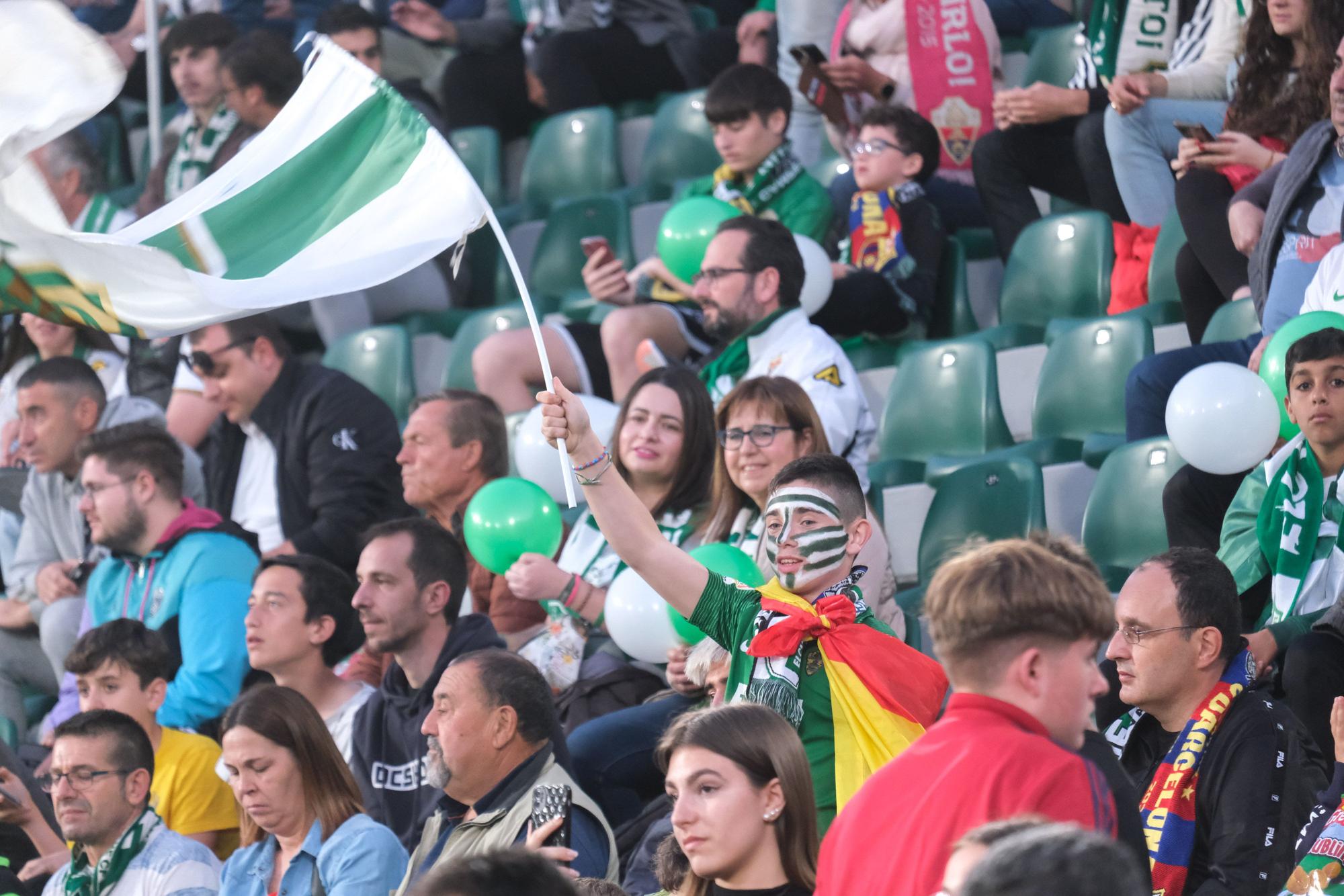 Así se ha vivido el Elche - Barça en el Martínez Valero