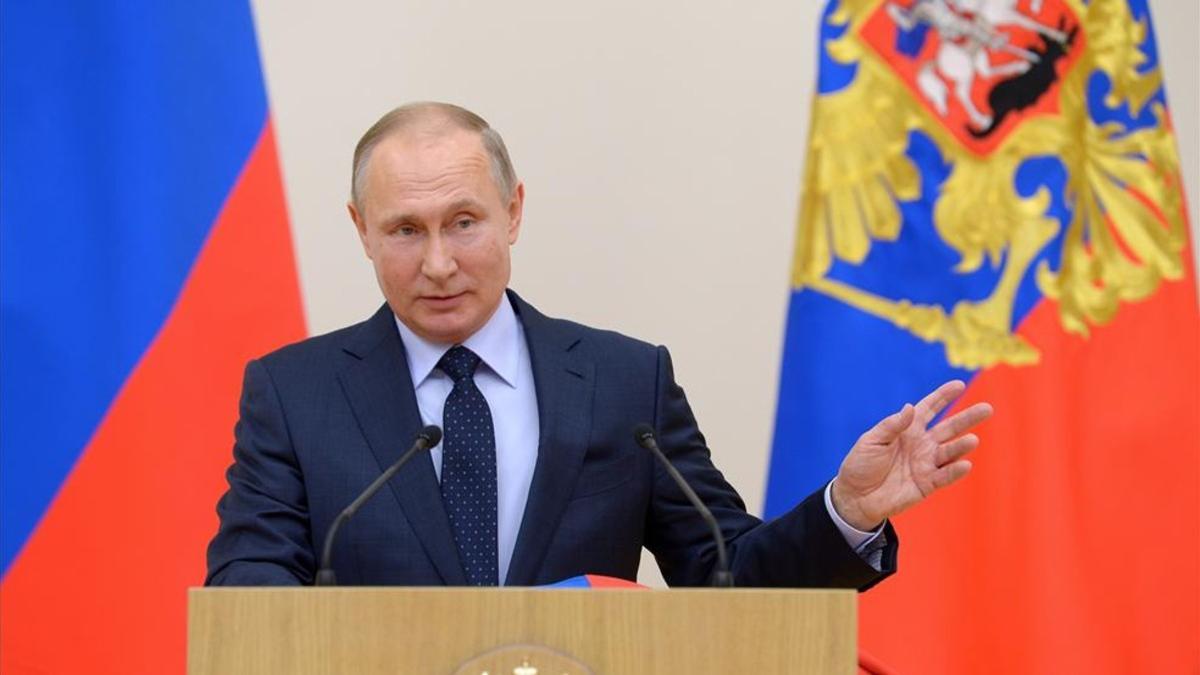 Vladimir Putin, durante la despedida de los deportistas rusos