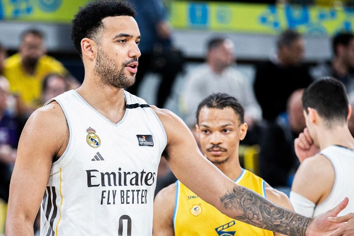 El Madrid lució un crespón negro ante el Gran Canaria en recuerdo de la leyenda blanca, Vicente Paniagua