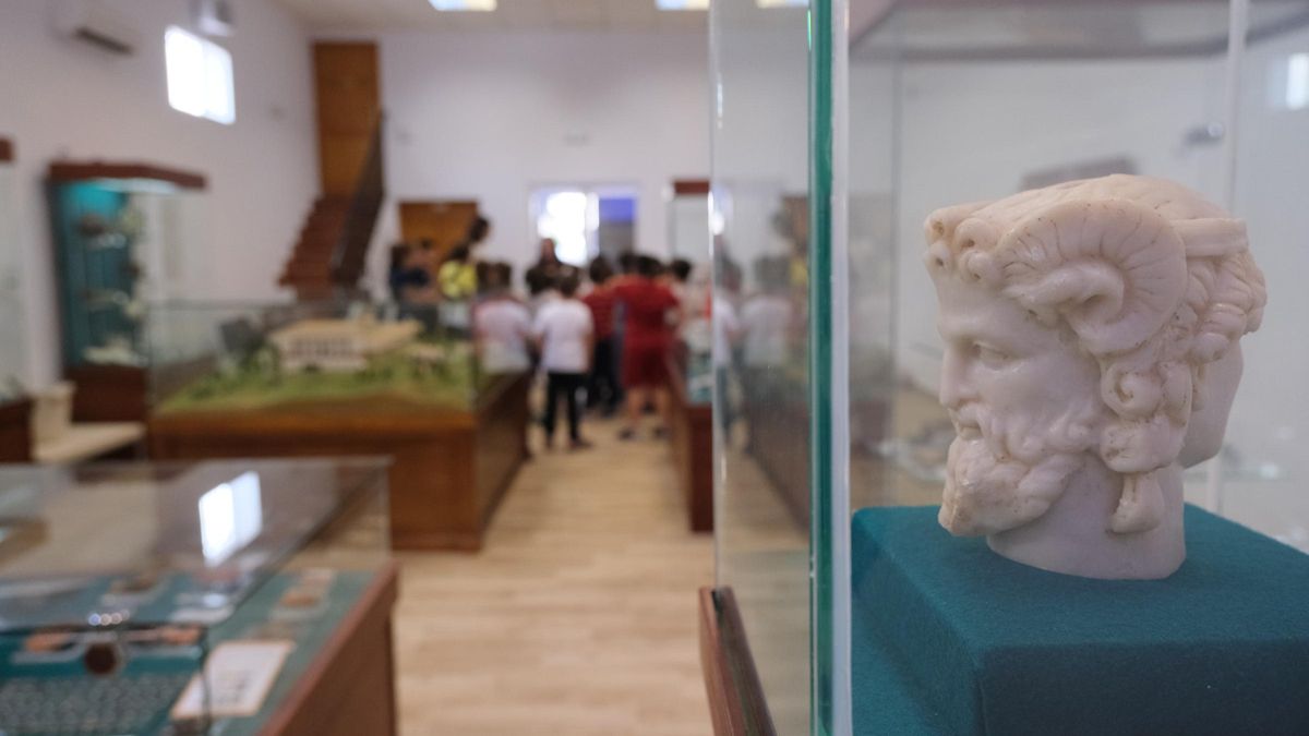 El museo, tras su reapertura, durante una visita.