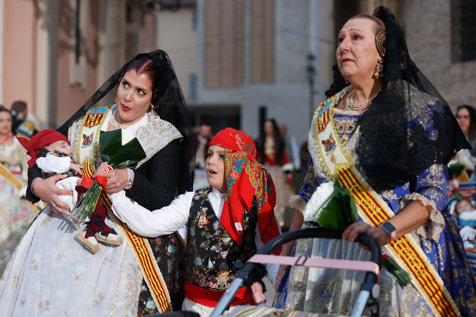 Todas las fotos de la Ofrenda del 17 de marzo por la calle de la Paz de 18:00 a 19:00 horas
