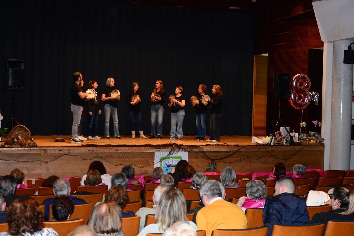 La I Gala da Muller, de carácter solidario, de la Asociación de Mulleres Rurais Mar e Agro  de Bueu