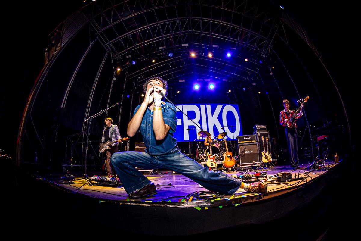 Friko durante su actuación en el Canela Party