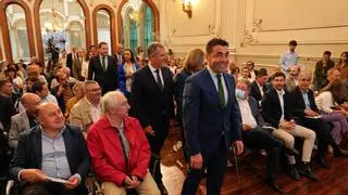 El presidente de la Diputación de Pontevedra ofrece su balance del primer año “tendiendo puentes”: 90 millones, 440 obras