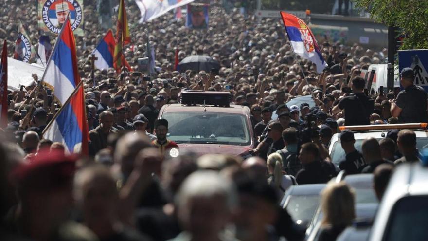 Ratko Mladic, der „Schlächter des Balkans", mit militärischen Ehren beigesetzt