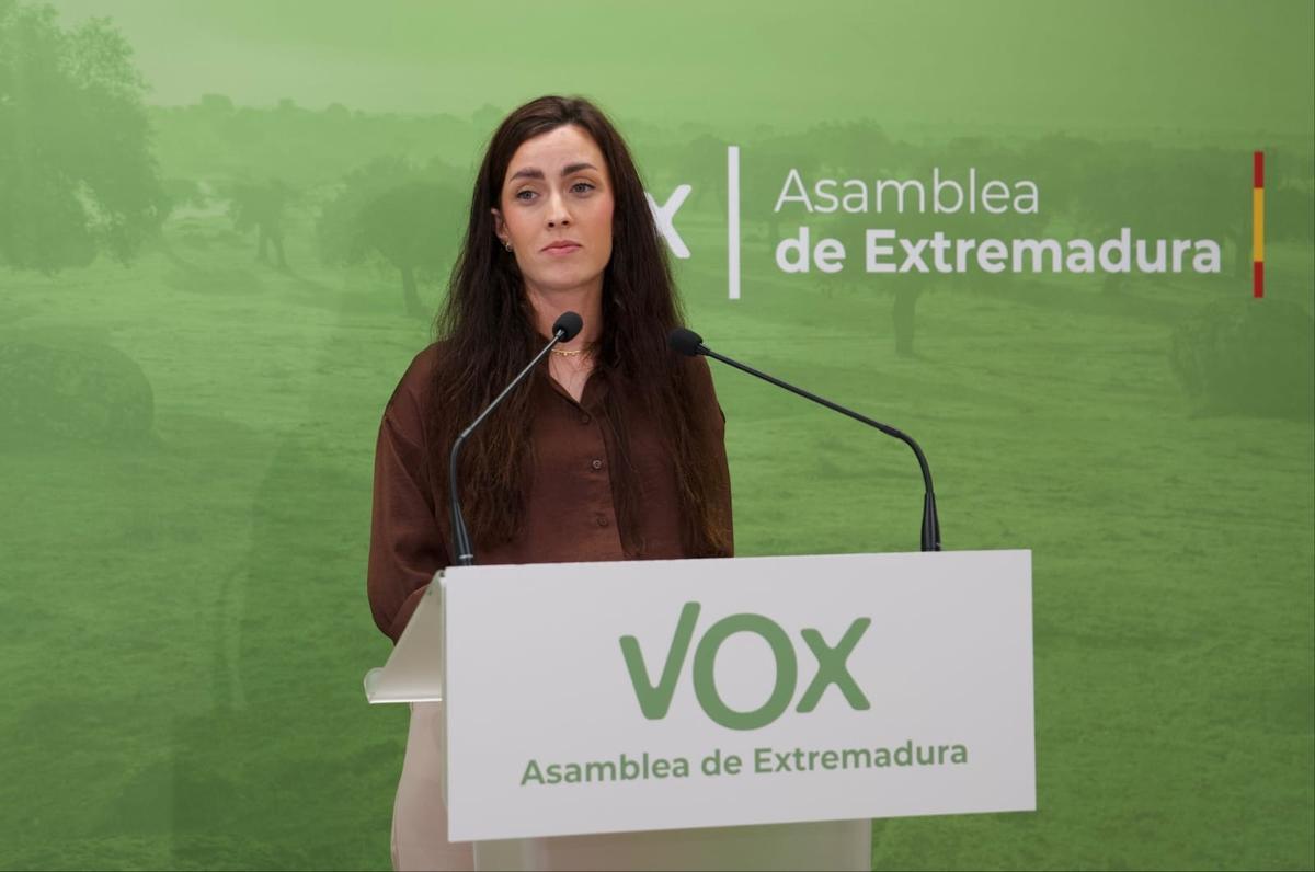 La portavoz de Vox en la Asamblea extremeña, Inés Checa.