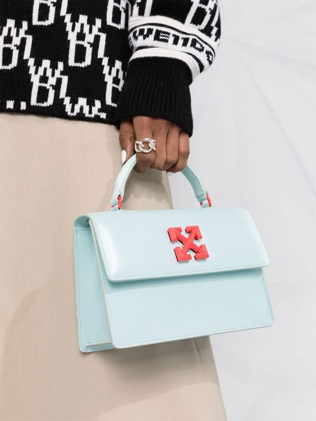 Bolso Jitney de Off-White con el logo con cruces y flechas de la marca