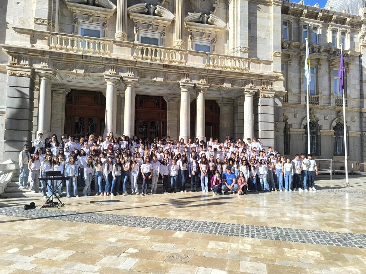 El Encuentro Nacional Coral Juvenil congregó a más de 200 alumnos de distintas comunidades.