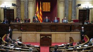 Diputados durante una sesión plenaria en el Parlament de Catalunya