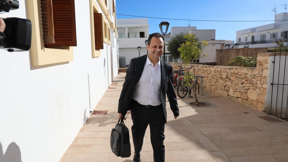 El presidente del Consell Insular y diputado por Formentera, Llorenç Córdoba.