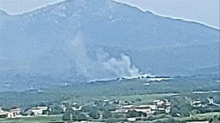 El foc de Rabós vist des d&#039;una carretera