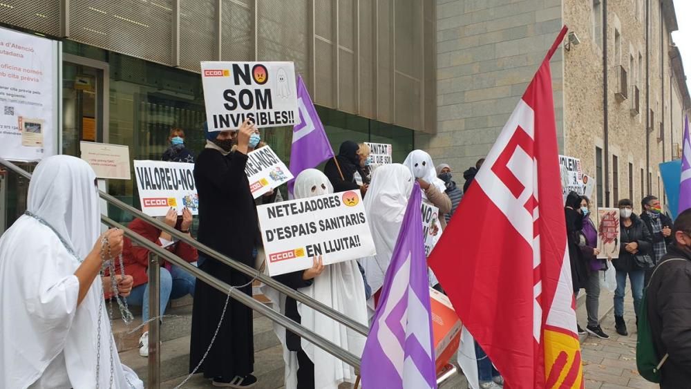 Nova protesta de les netejadores dels centres sanitaris