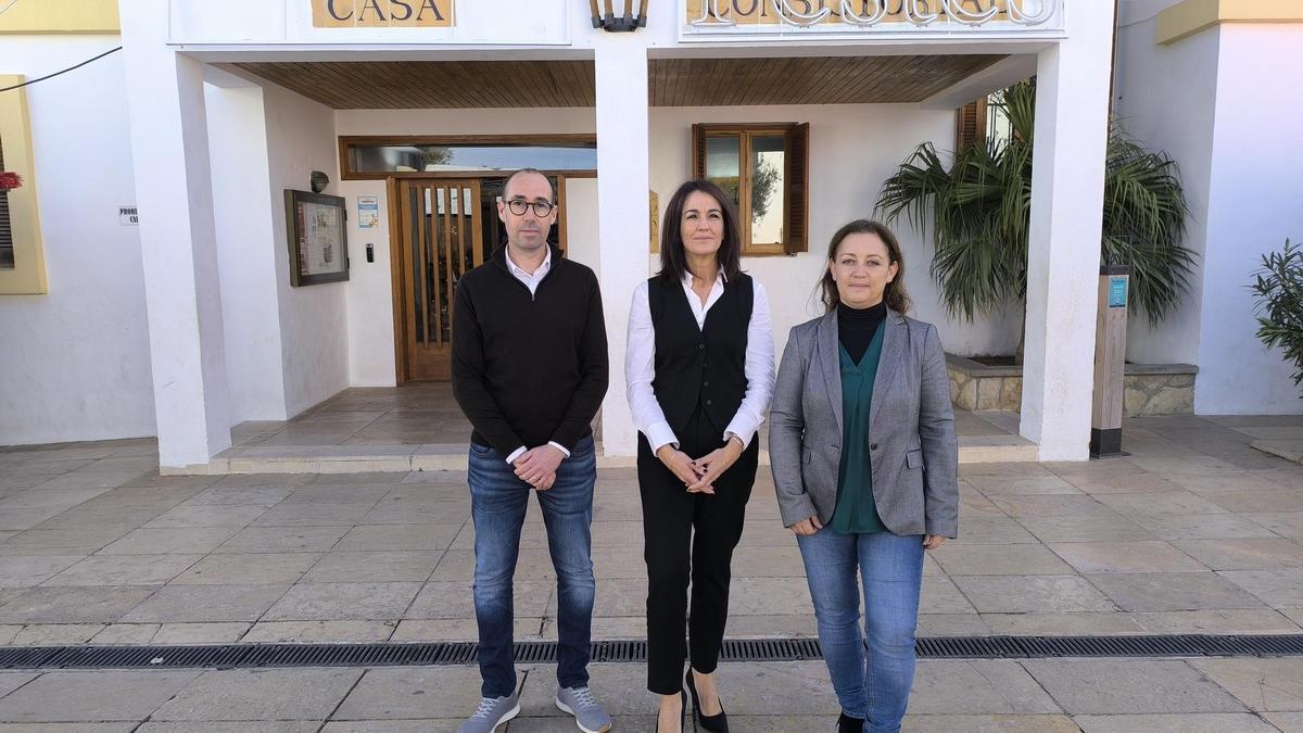 Óscar Portas, de Sa Unió, Alejandra Ferrer, de GxF y Ana Juan, del PSOE, en una imagen de archivo