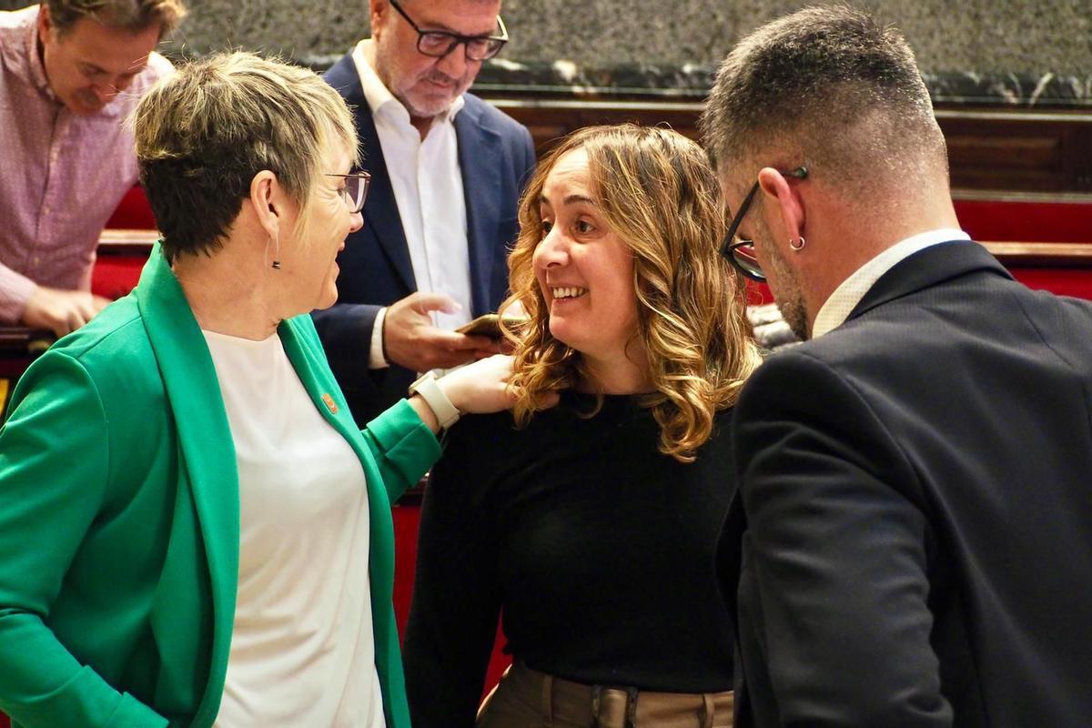 La concejala Glòria Tello vuelve después de 10 meses tratándose de un cáncer de pecho