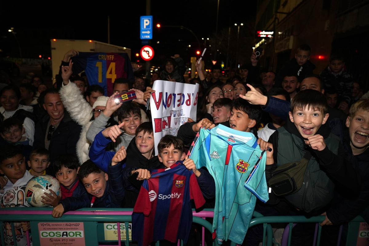 Villarreal-Barcelona: la llegada de Laporta, Lamine Yamal y compañía a Castellón