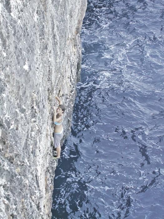 Psicobloc, la escalada más pura