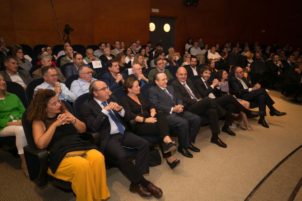 Pilar Costa, José Manuel Atiénzar, Alejandra Ferrer, Javier Moll (presidente de Prensa Ibérica y Grupo Zeta), Vicent Marí, Sergi Guillot, Cristina Martín y Joan Serra.