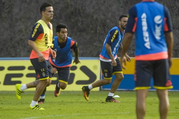 ENTRENAMIENTO DE LA UD LAS PALMAS