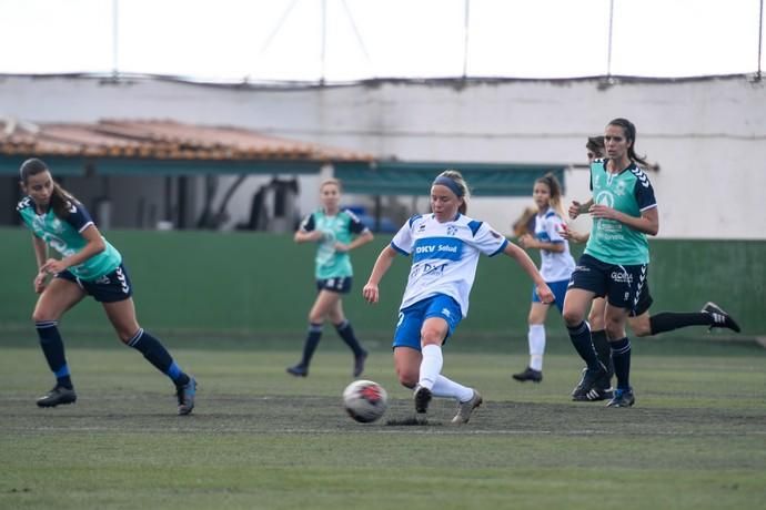 26-01-20  DEPORTES. CAMPOS DE FUTBOL MUNICIPAL DE ARGUENEGUIN. ARGUINEGUIN. MOGAN. Partido de futbol femenino entre los equipos del Femarguín contra el Tenerife B disputado en Campo de futbol Municipal de Arguineguin.  Fotos: Juan Castro  | 26/01/2020 | Fotógrafo: Juan Carlos Castro