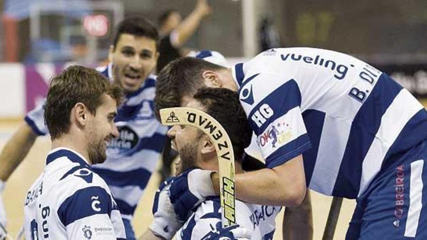 Los jugadores del Liceo celebran un gol contra el Barcelona en la apertura de la temporada pasada.