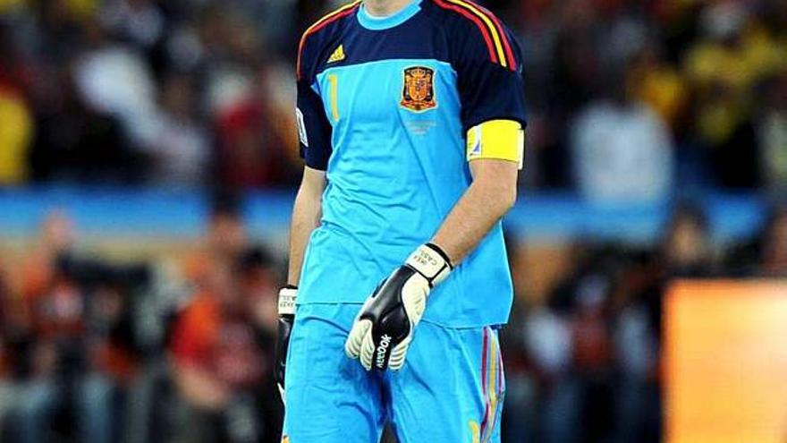 Casillas, decepcionado al final del partido.